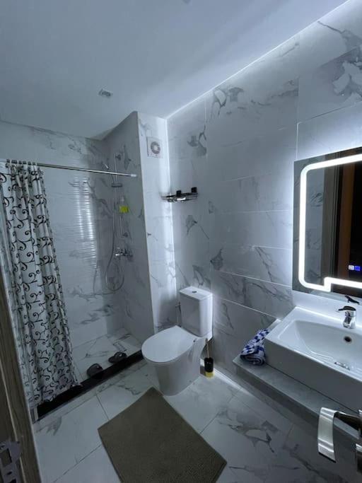 Experience De Luxe Ultime / Parking / Restaurant / Cafe / Carrefour Apartment Oujda Exterior photo